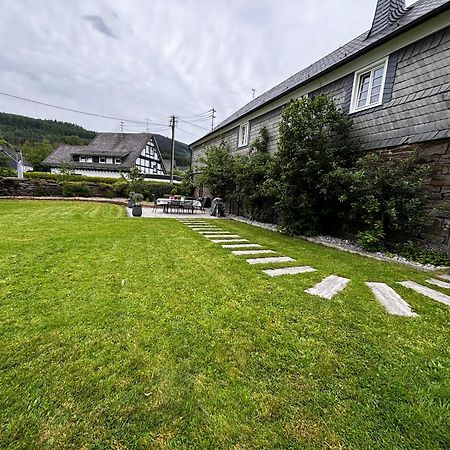 Ferienwohnung Waldblick Ленещат Екстериор снимка